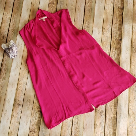 Banana Republic Tops - Banana Republic tank top